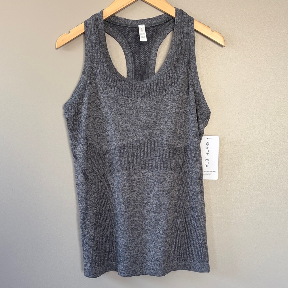 NWT Athleta Momentum Heather Tank Size‎ Medium Heathered Gray Black